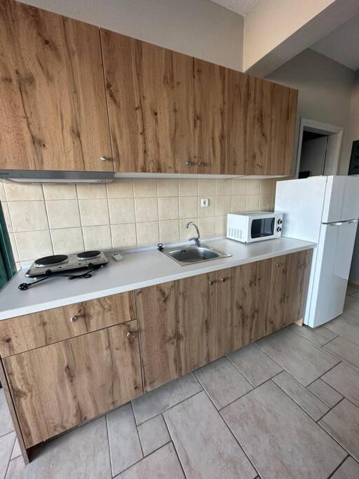 Skiathos Poseidon Apartment Ngoại thất bức ảnh